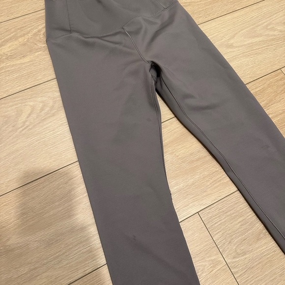 Vuori Evolve Leggings (Smoke) - Picture 3 of 3